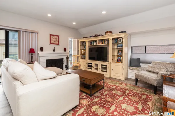 $229,000 | 79 Heritage Village, Unit A, Southbury, CT 06488