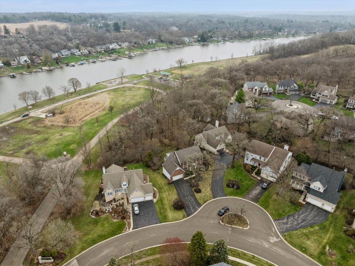 602 Birch Lane Fox River Grove, IL 60021 - Photo 29 of 37 an aerial view of residential houses with outdoor space and lake view