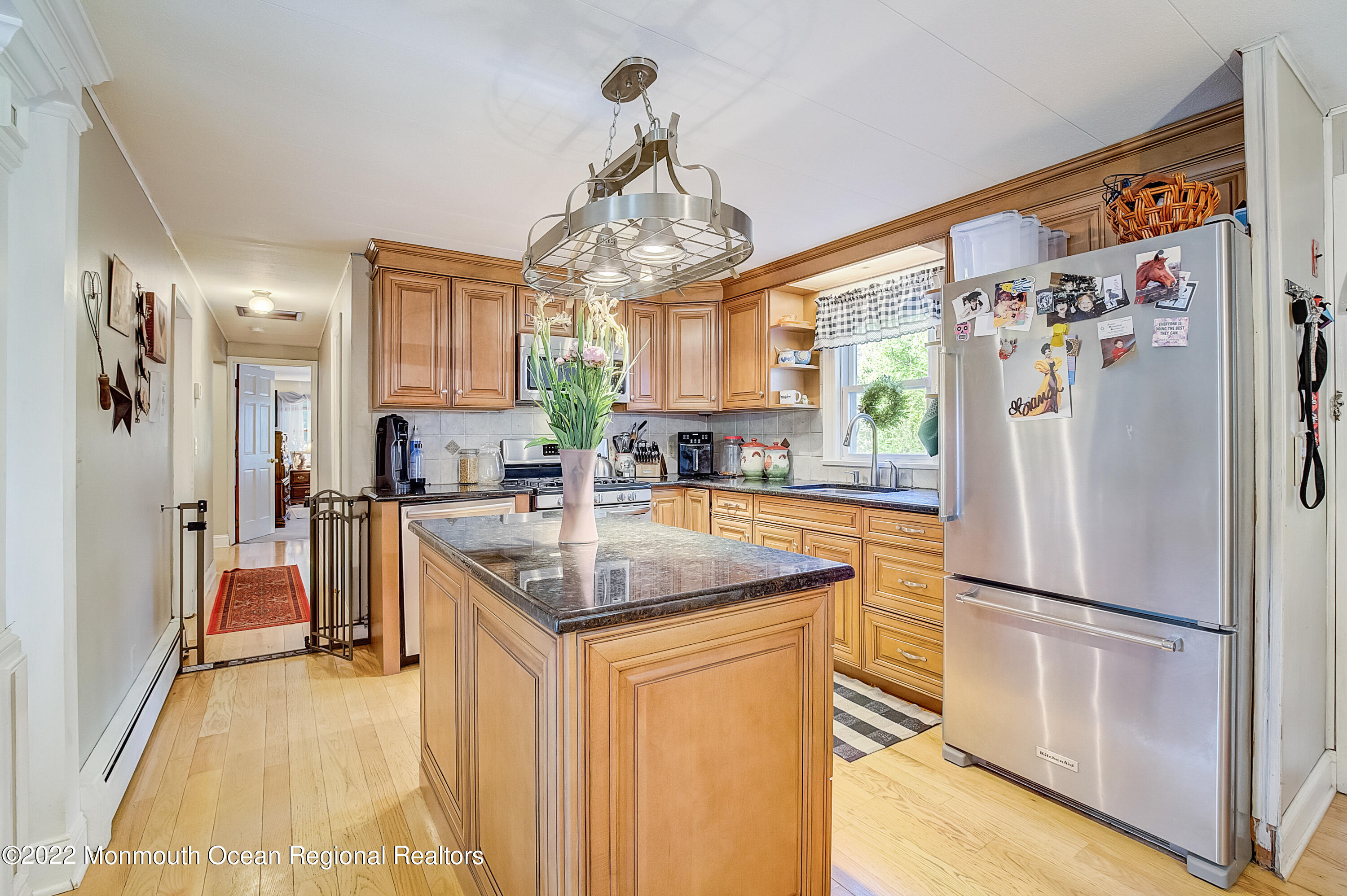 291 Colts Neck Road Farmingdale, NJ 07727 - Photo 5 of 38 16-Colts Neck Rd-016