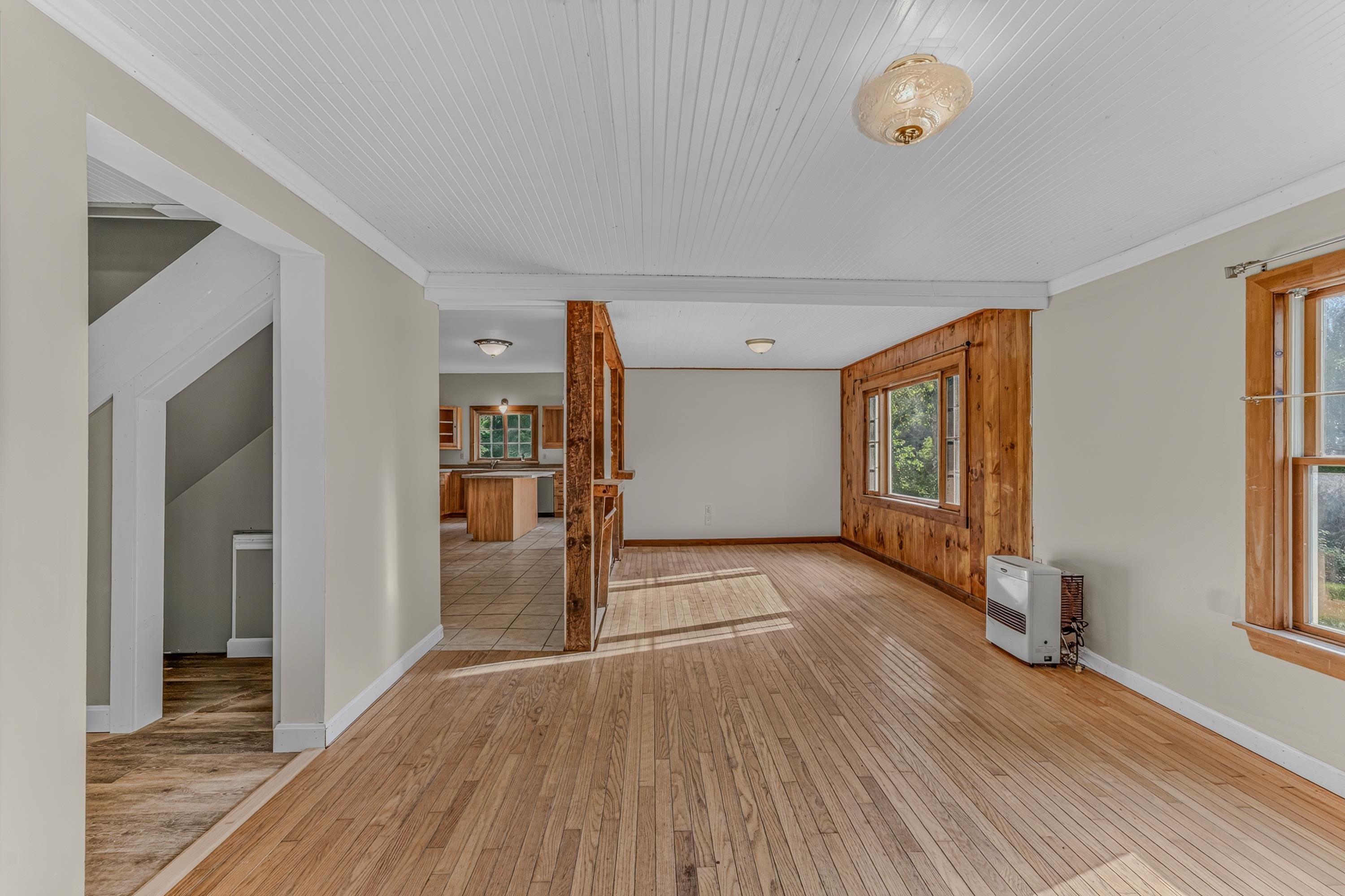 402 Oak Hill Road Northfield, NH 03276 - Photo 9 of 54 Gallery Image 9