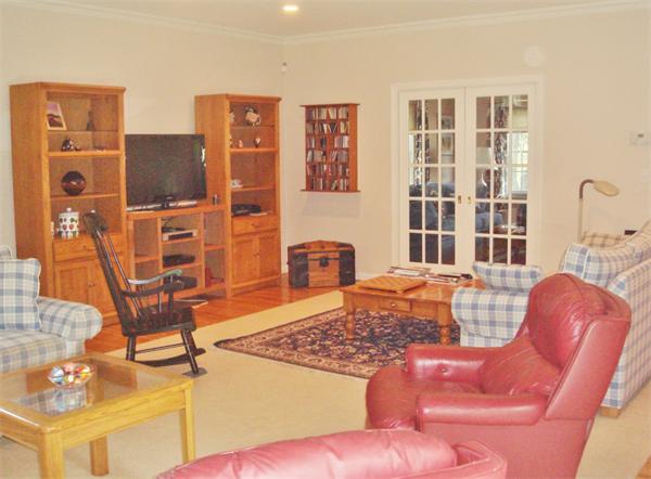 12 Sherburne Road Lexington, MA 02421 - Photo 5 of 28