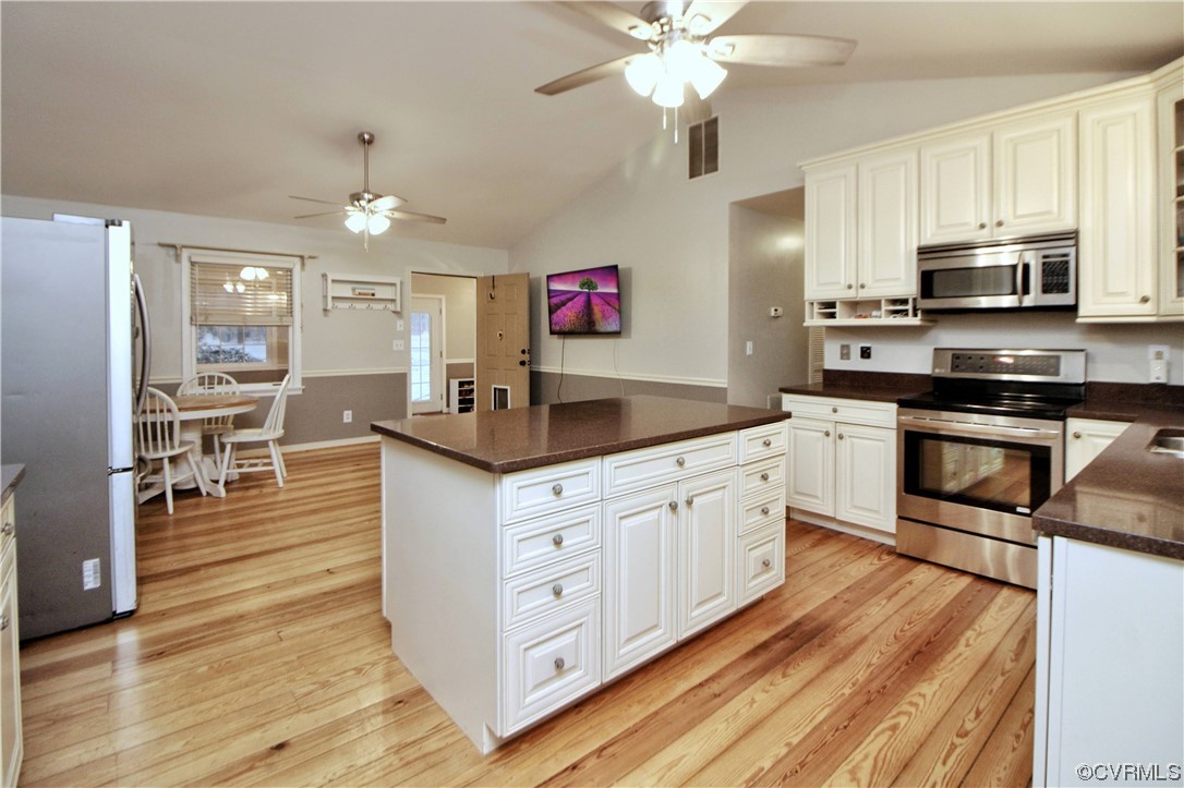 4748 Fleming Road Louisa, VA 23093 - Photo 6 of 31 Gallery Image 6