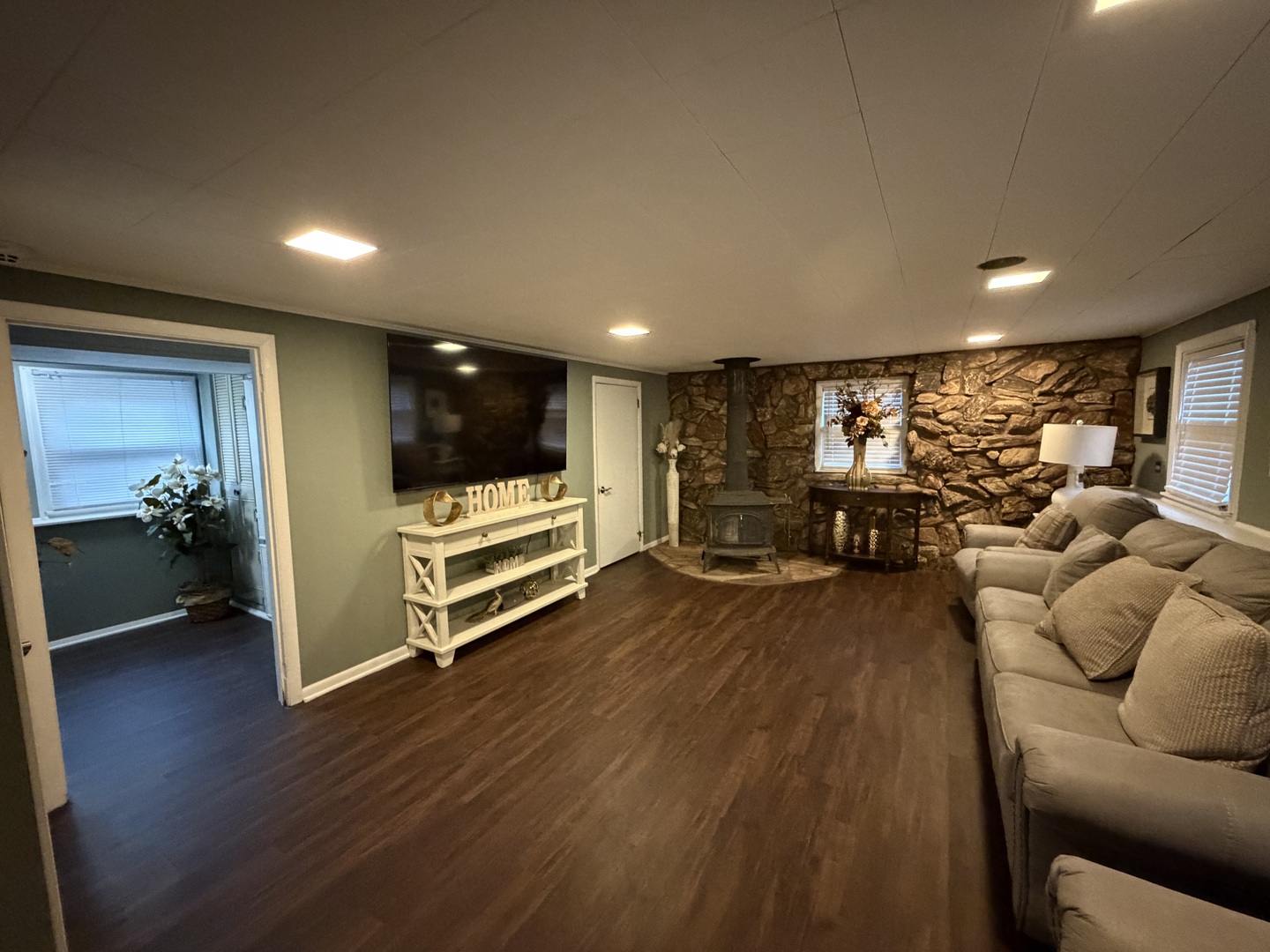 202 Hickory Road Oakwood Hills, IL 60013 - Photo 15 of 27