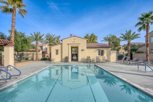 $467,000 | 436 Via De La Paz, Palm Desert, CA 92211