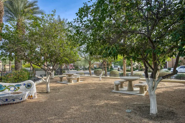 $467,000 | 436 Via De La Paz, Palm Desert, CA 92211