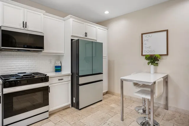 $467,000 | 436 Via De La Paz, Palm Desert, CA 92211