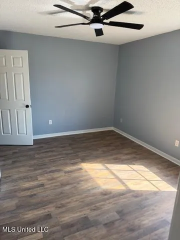 $1,400 | 2432 River Oaks Boulevard, Unit B, Jackson, MS 39211