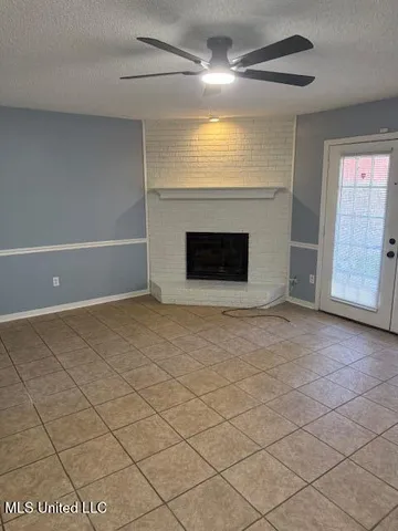 $1,400 | 2432 River Oaks Boulevard, Unit B, Jackson, MS 39211