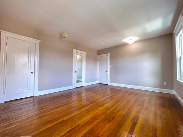 $5,450 | 6 Alton Court, Unit 2, Brookline, MA 02446