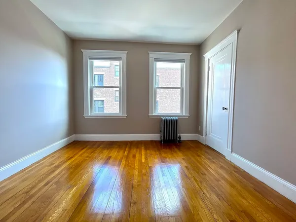 $5,450 | 6 Alton Court, Unit 2, Brookline, MA 02446