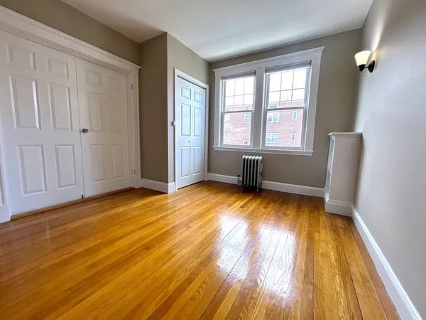 $5,450 | 6 Alton Court, Unit 2, Brookline, MA 02446