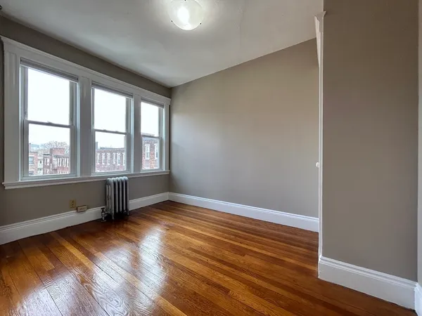 $5,450 | 6 Alton Court, Unit 2, Brookline, MA 02446