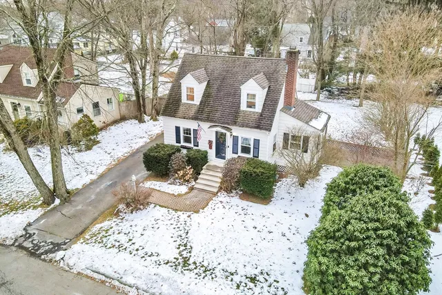 $415,000 | 18 Westbrook Road, Worcester, MA 01602