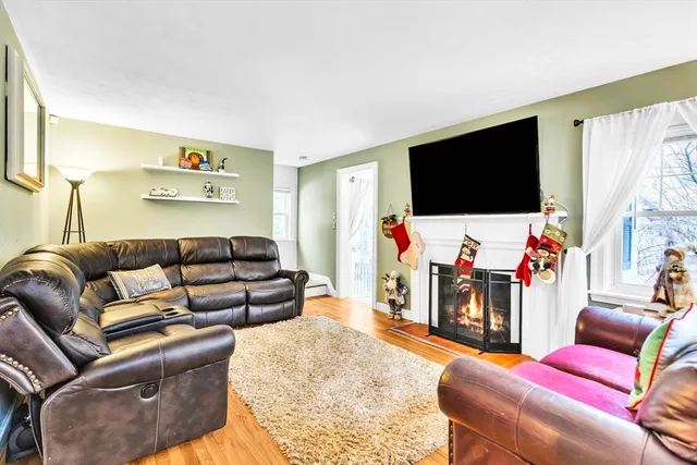 $415,000 | 18 Westbrook Road, Worcester, MA 01602