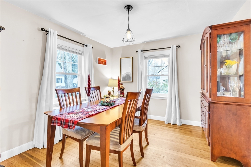 18 Westbrook Road Worcester, MA 01602 - Photo 6 of 23 Gallery Image 6