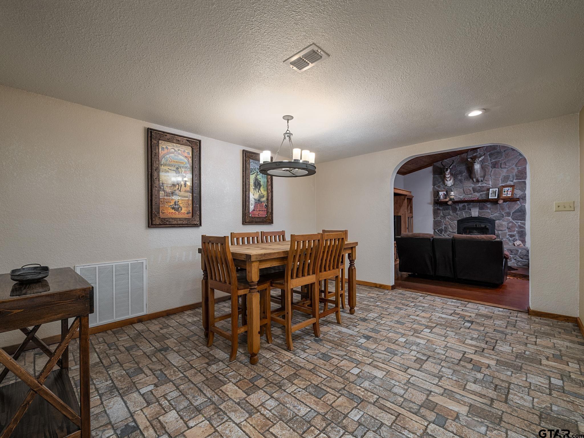 4240 County Road 2107 Rusk, TX 75785 - Photo 17 of 48