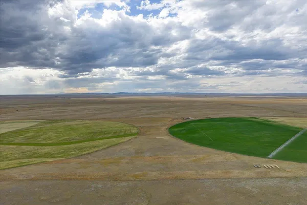$985,000 | 5798 Road 146 Van Tassell Wy, Van Tassell, WY 82242