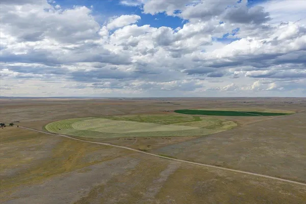 $985,000 | 5798 Road 146 Van Tassell Wy, Van Tassell, WY 82242