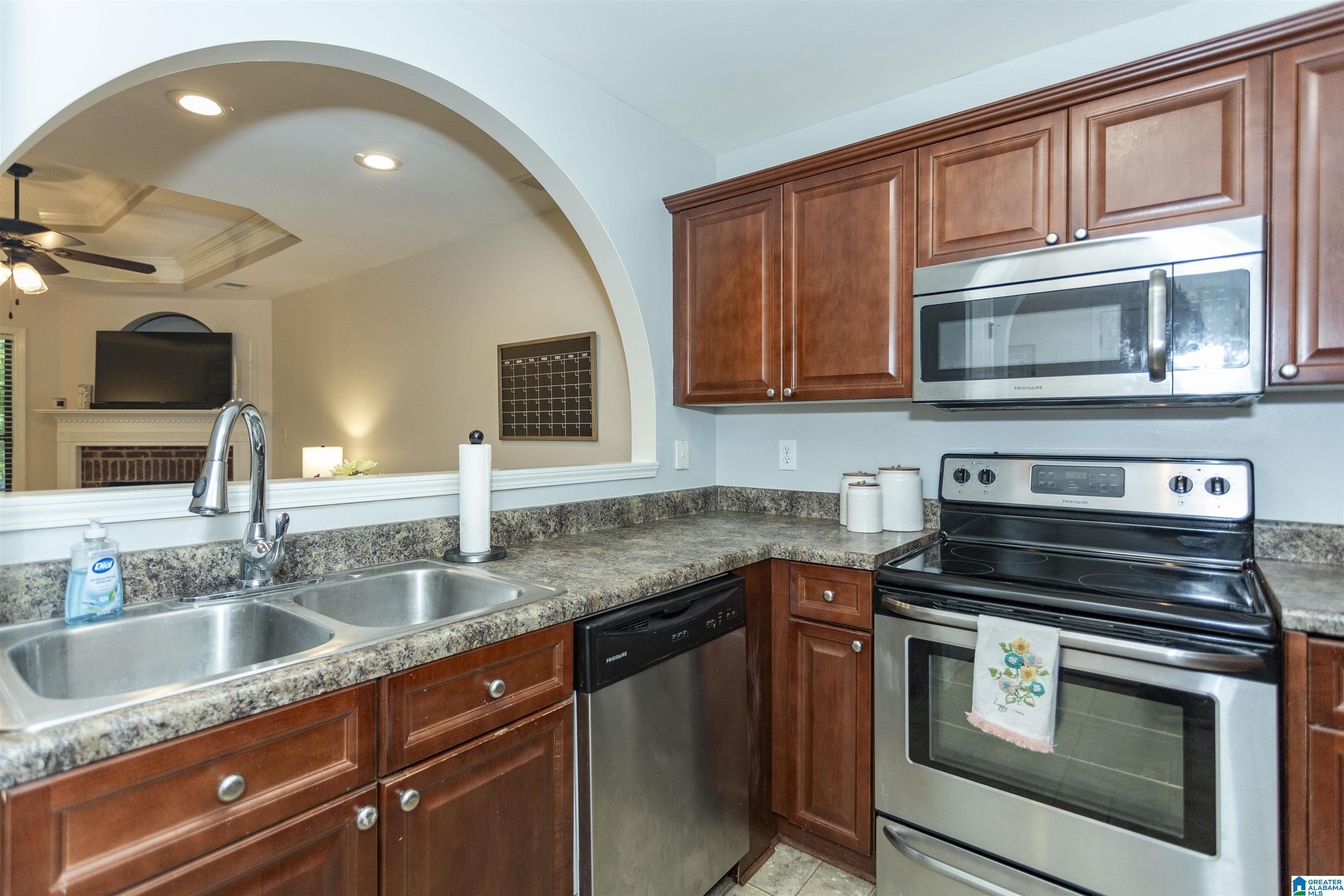 2508 Ridgemont Drive Birmingham, AL 35244 - Photo 6 of 17