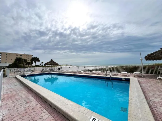 $1,195,000 | 13500 Gulf Boulevard, Unit 702, Madeira Beach, FL 33708