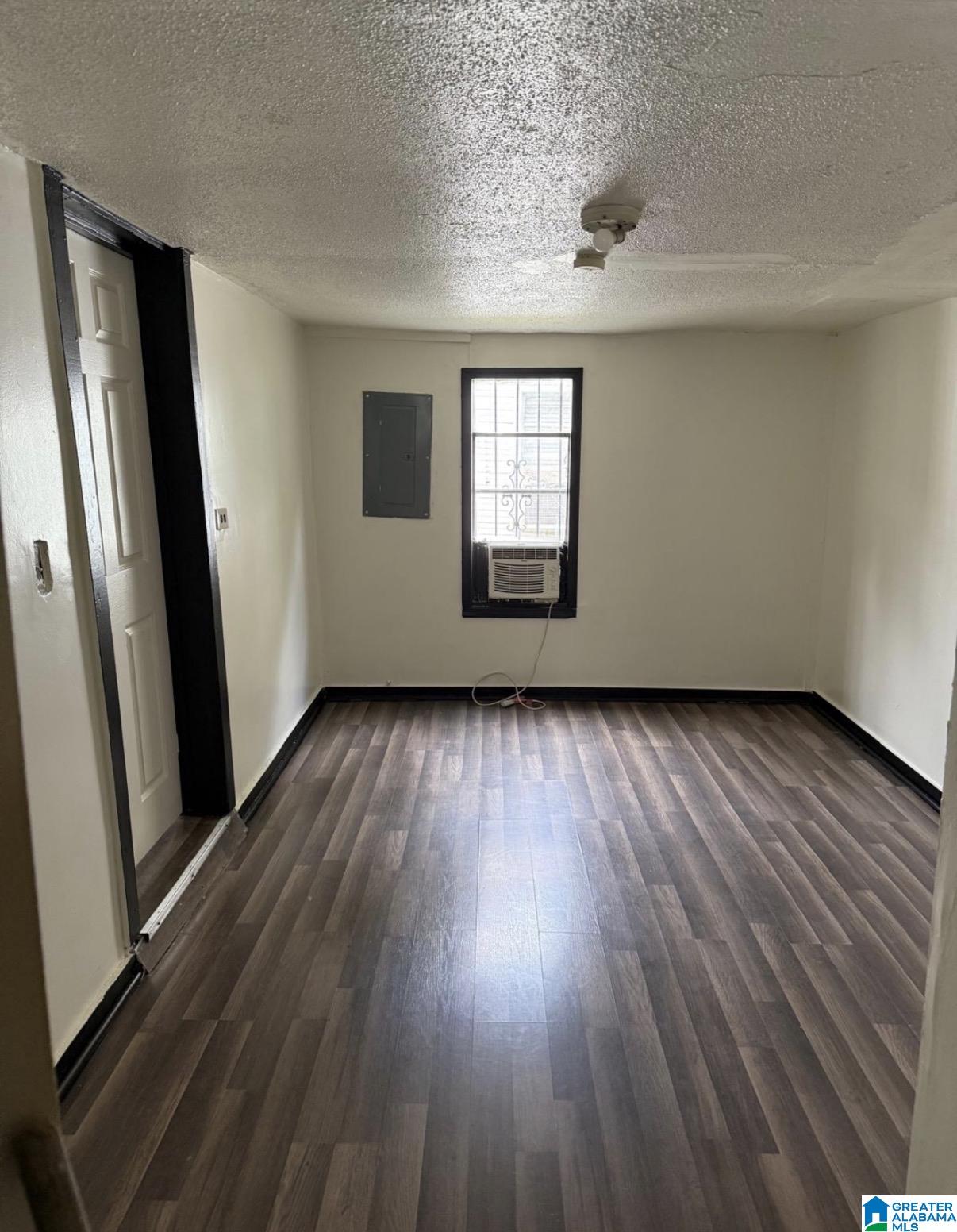 933 Court T Birmingham, AL 35214 - Photo 7 of 11