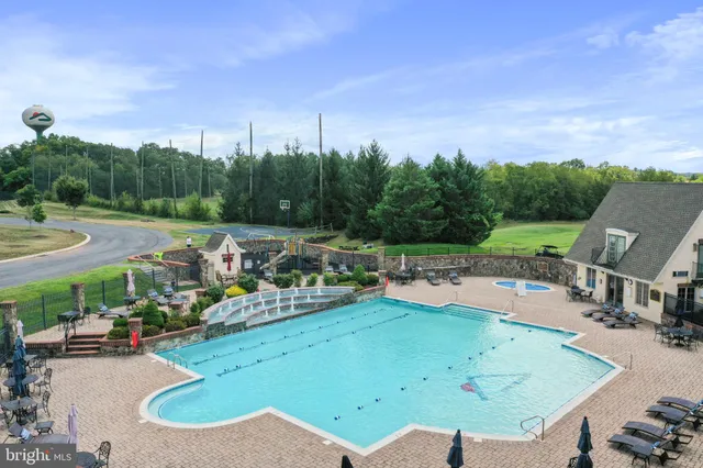 $605,000 | 4 Cottage Lane, Gettysburg, PA 17325