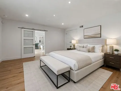 $5,395,000 | 922 Berkeley Street, Santa Monica, CA 90403