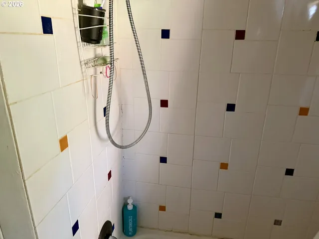 $650,000 | 7875 Southwest Green Lane, Beaverton, OR 97008