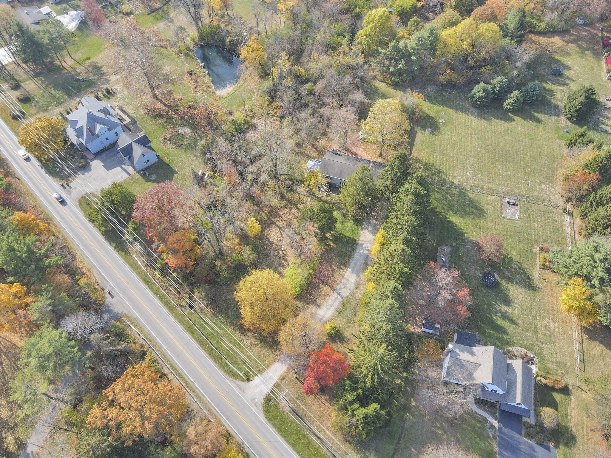 6346 Clark State Road Columbus, OH 43230 - Photo 32 of 42 63-web-or-mls-DJI_0846