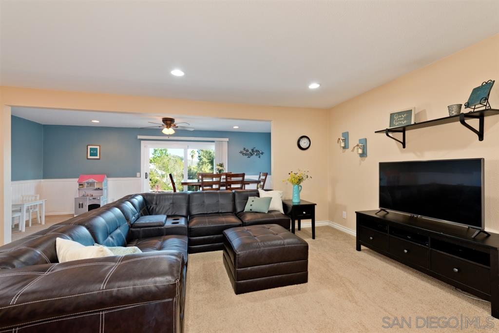 1112 Destree Road Escondido, CA 92027 - Photo 11 of 25 Gallery Image 11