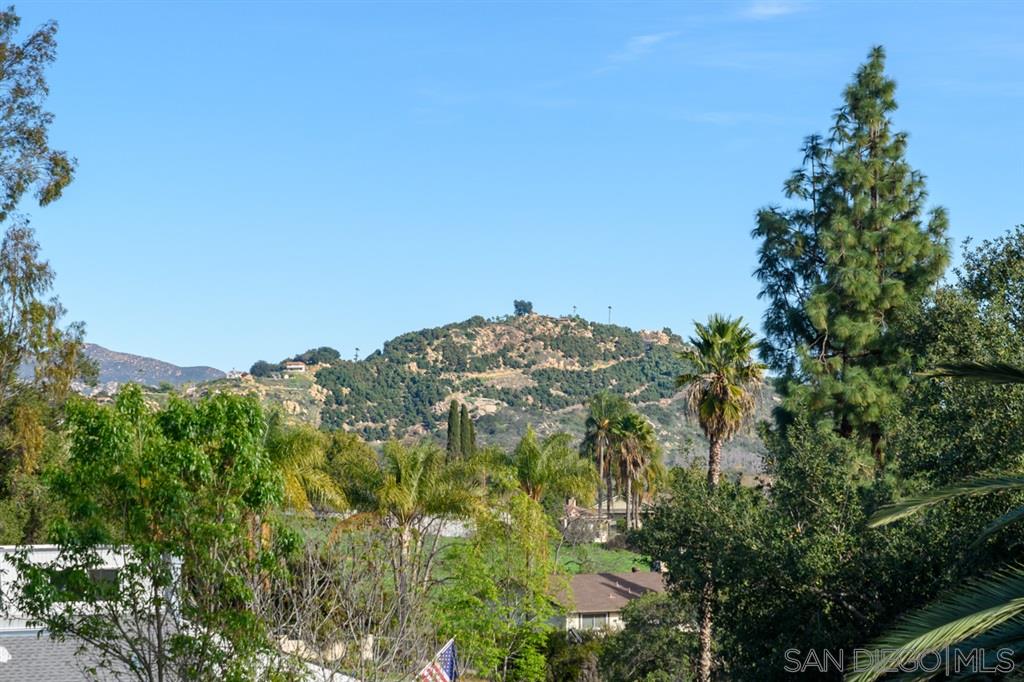 1112 Destree Road Escondido, CA 92027 - Photo 3 of 25 Gallery Image 3