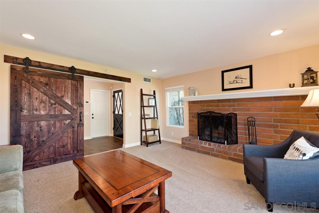 1112 Destree Road Escondido, CA 92027 - Photo 9 of 25 Gallery Image 9