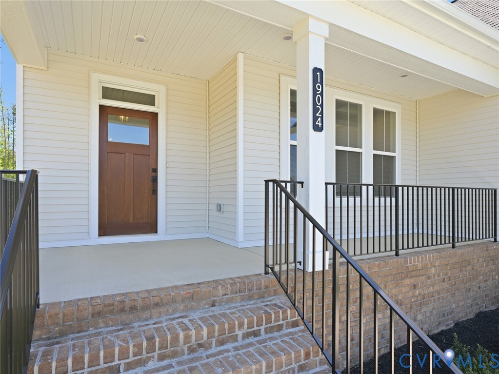 19024 Palisades Ridge Moseley, VA 23120 - Photo 4 of 41