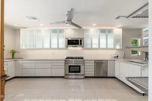 $520,000 | 2219 West Catalina Drive, Phoenix, AZ 85015