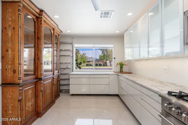 $520,000 | 2219 West Catalina Drive, Phoenix, AZ 85015
