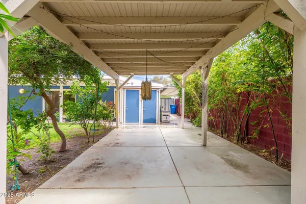 $520,000 | 2219 West Catalina Drive, Phoenix, AZ 85015