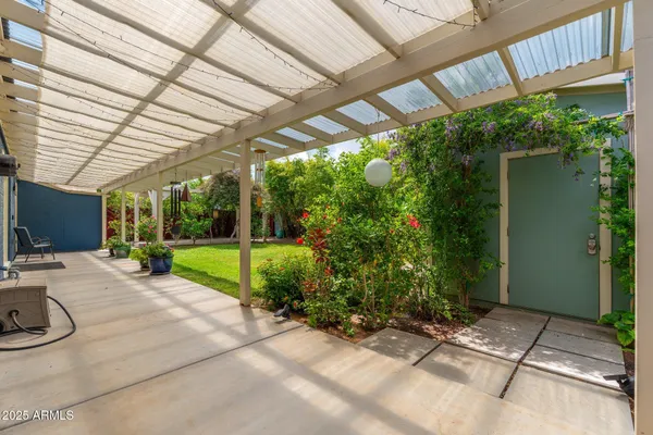 $520,000 | 2219 West Catalina Drive, Phoenix, AZ 85015