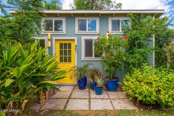 $520,000 | 2219 West Catalina Drive, Phoenix, AZ 85015