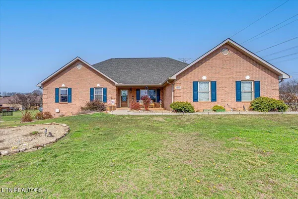 $659,000 | 1012 Andover Boulevard, Alcoa, TN 37701