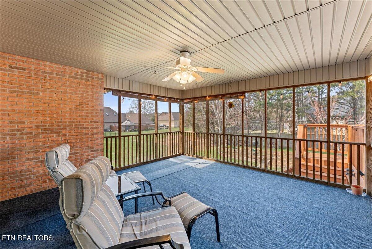 1012 Andover Boulevard Alcoa, TN 37701 - Photo 38 of 58 24-Sun Room A1
