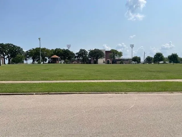 $479,000 | 500-502 West Owings Street, Denison, TX 75020