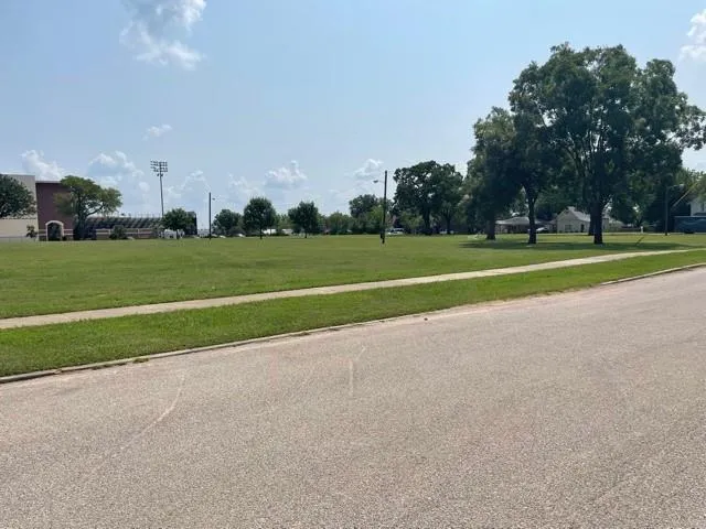 $479,000 | 500-502 West Owings Street, Denison, TX 75020