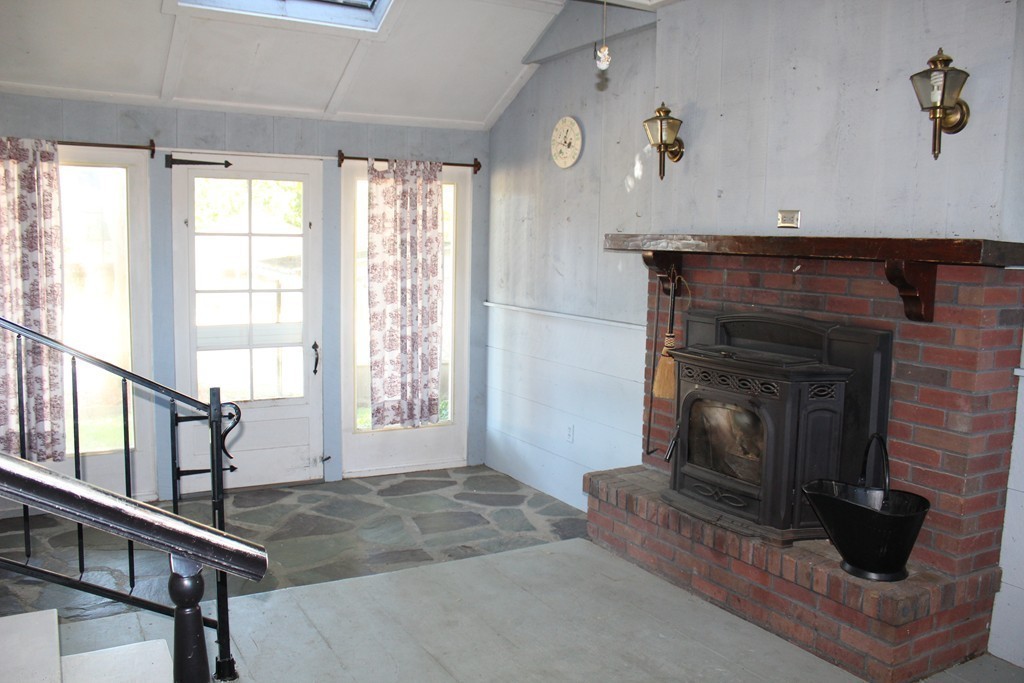 113 River Road Whately, MA 01373 - Photo 8 of 22 Gallery Image 8