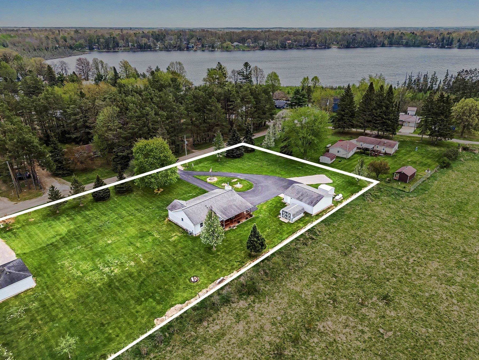 437 4th Street Lupton, MI 48635 - Photo 30 of 33