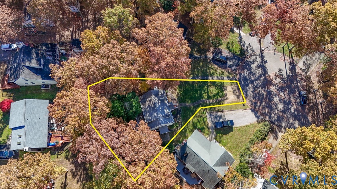 2411 Arrowood Road Midlothian, VA 23112 - Photo 32 of 34 an aerial view of a house