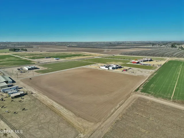 $510,000 | R1908646 Heavenly Lane, Anthony, NM 88021