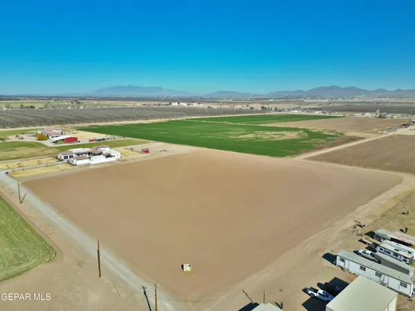 $510,000 | R1908646 Heavenly Lane, Anthony, NM 88021