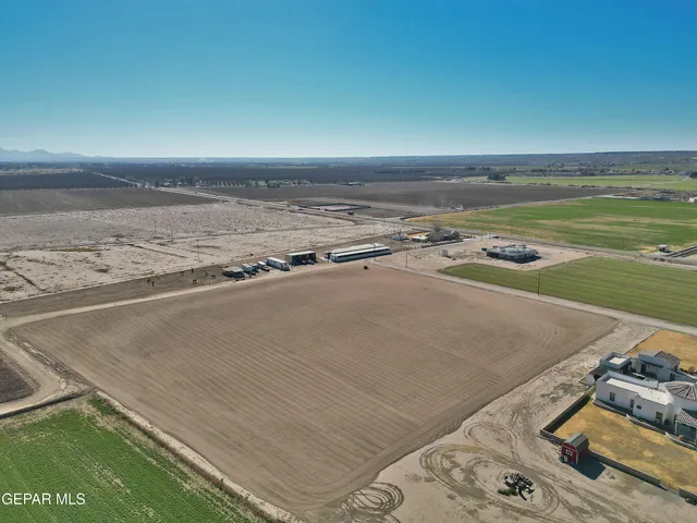 $510,000 | R1908646 Heavenly Lane, Anthony, NM 88021