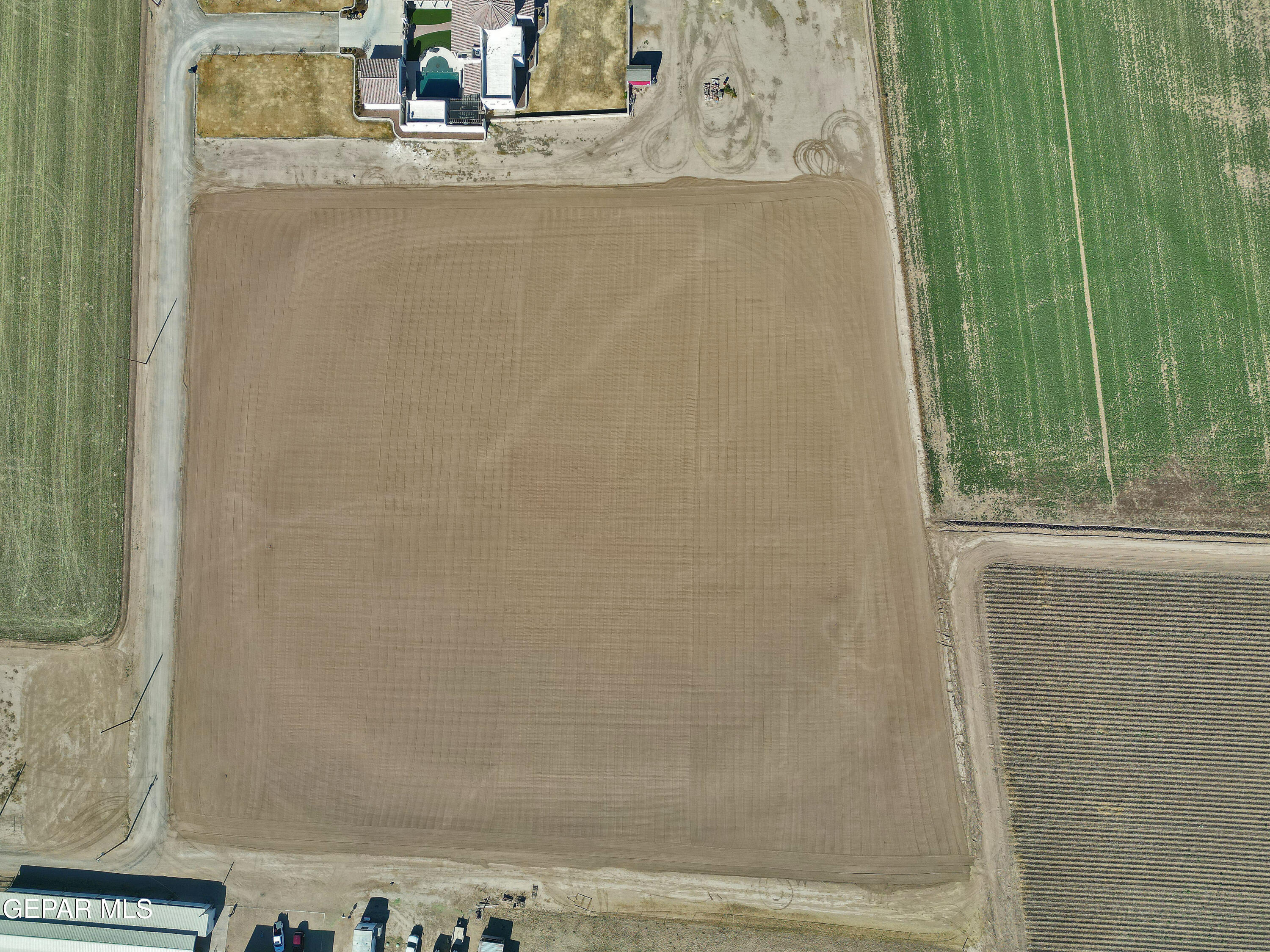 R1908646 Heavenly Lane Anthony, NM 88021 - Photo 8 of 15 a close view of sink