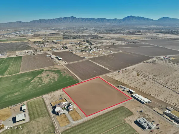 $510,000 | R1908646 Heavenly Lane, Anthony, NM 88021